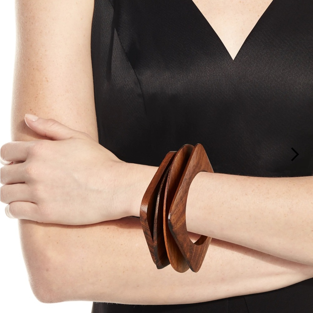 Kenneth Jay Lane Set of 4 Wood Geometric Wood Bangle Bracelets - Picture 5 of 7